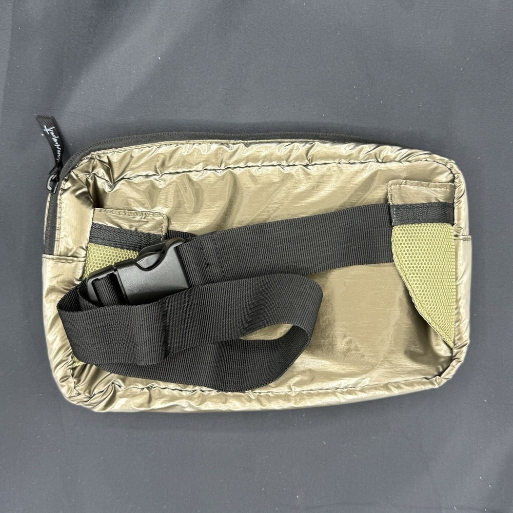 Free People FP Movement -‎ Courtside Cargo Sling Bag NEW! - Picture 2 of 6